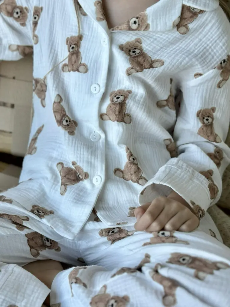 Дитяча піжама з мусліну з довгим рукавом для дівчинки «Teddy» (сорочка і штани), молочна — фото 4