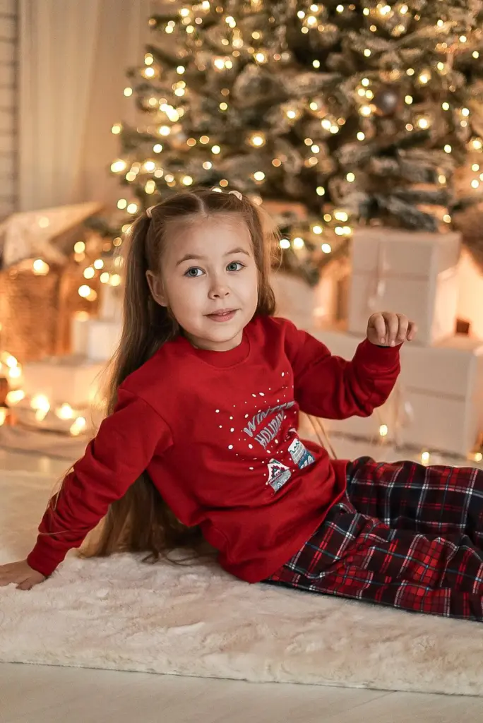 Тепла дитяча піжама з бавовни «Winter Holiday», сіра — фото 2