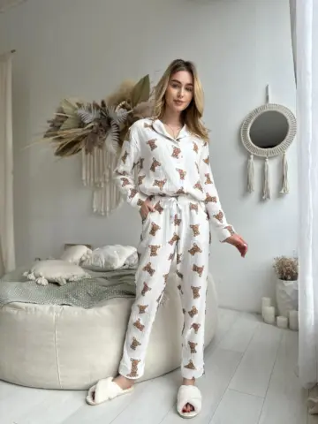 Жіноча піжама з мусліну з ведмедиками «Teddy» (сорочка і штани), молочна