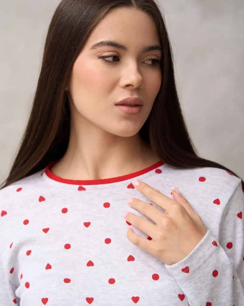 Жіноча піжама з трикотажу «Love», біла — фото 2