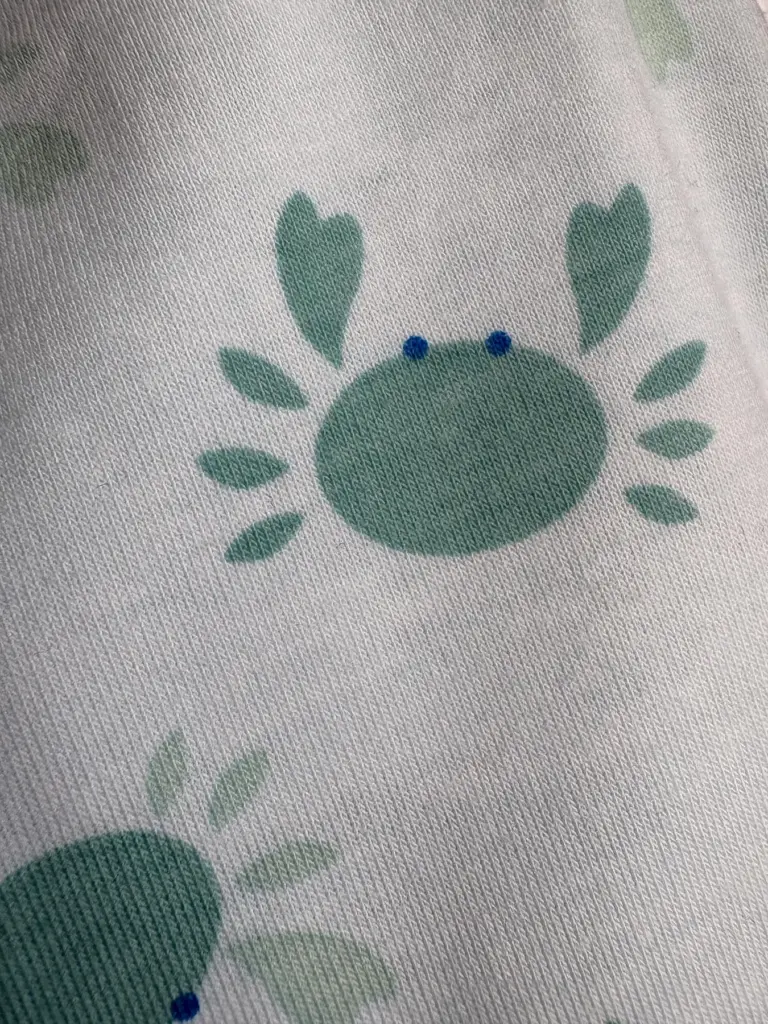 Жіноча піжама з трикотажу з коротким рукавом «Crabby Mood» (сорочка і штани), блакитна — фото 3