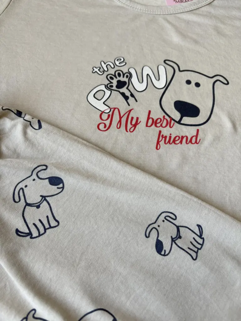 Жіночий домашній комплект з трикотажу «My best friend» (футболка і капрі), сірий — фото 2